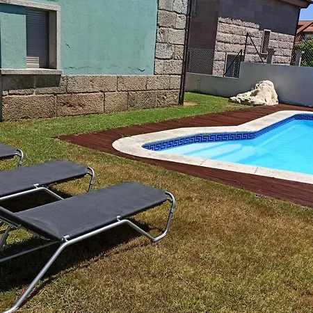 Casa Rouxique Сasa de vacaciones Sanxenxo