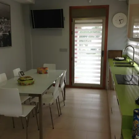 Casa Rouxique Сasa de vacaciones Sanxenxo